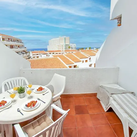 Apartmán Bonito Apartmento En Garden Con Piscina Climatizada *