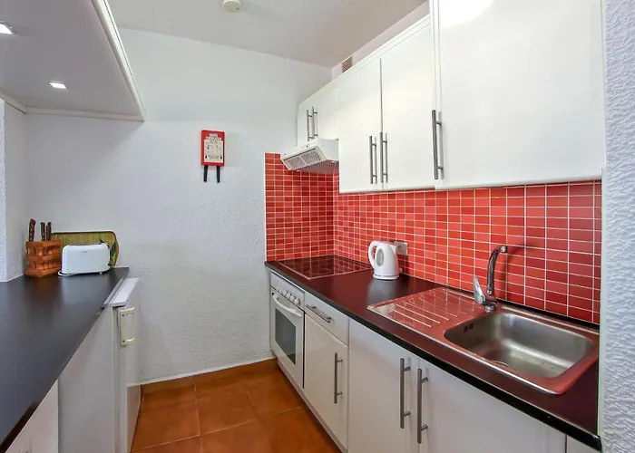 Bonito Apartmento En Garden Con Piscina Climatizada דירה *